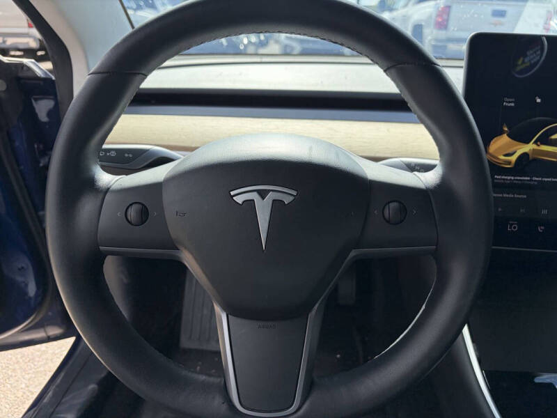 2019 Tesla Model 3 Standard Range Plus