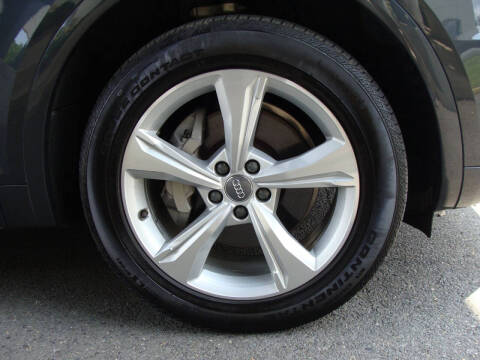 2020 Audi Q5 quattro Premium Plus 45 TFSI