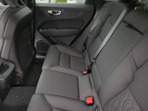 2026 Volvo XC60 B5 Core
