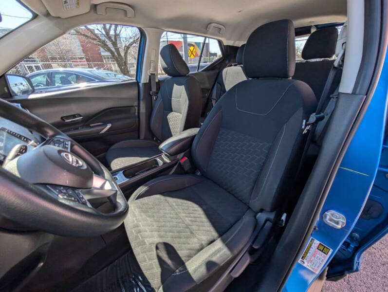 2024 Nissan Kicks SV