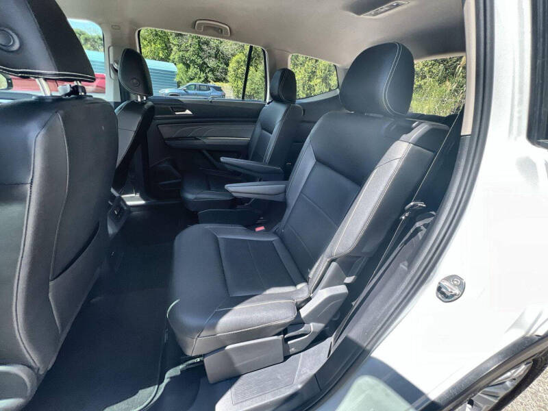 2023 Volkswagen Atlas SE