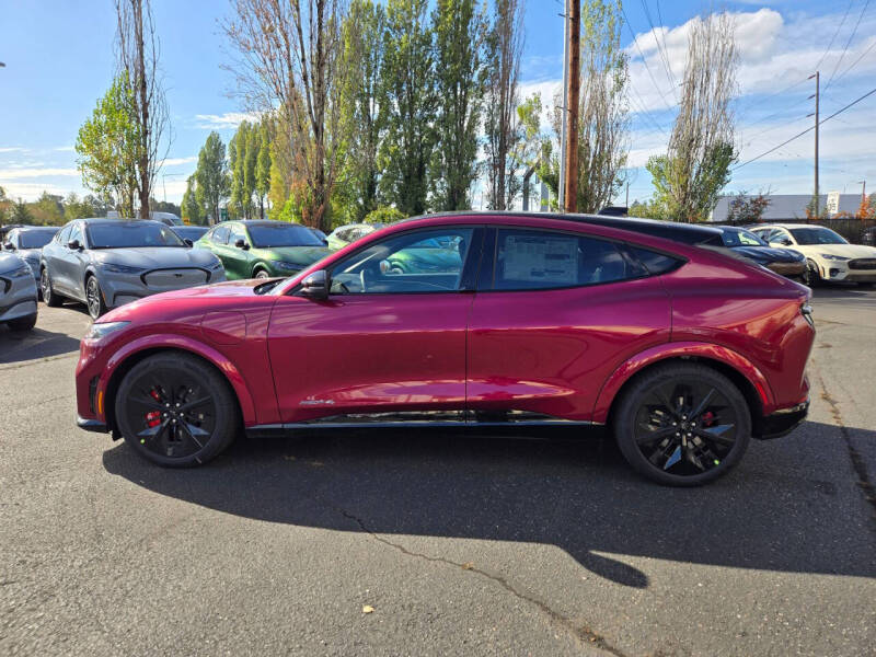 2025 Ford Mustang Mach-E GT