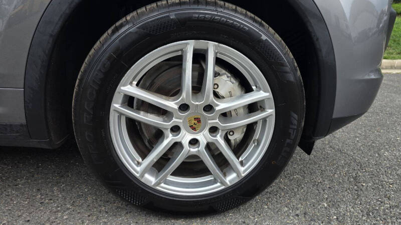 2016 Porsche Cayenne S