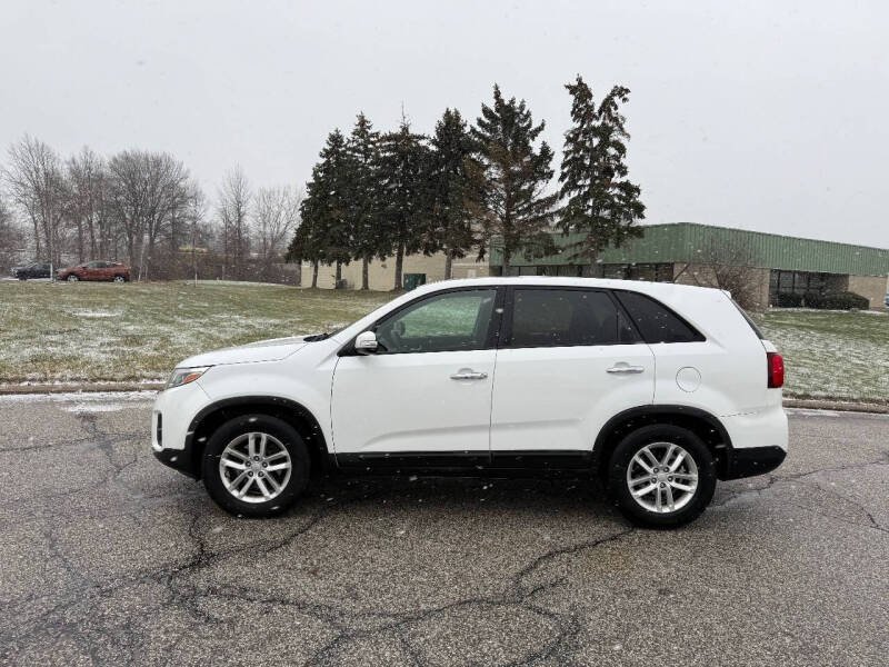 2015 Kia Sorento LX