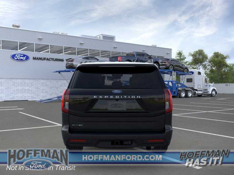 2026 Ford Expedition Active