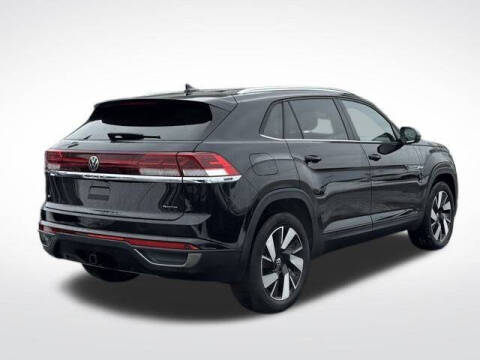 2025 Volkswagen Atlas Cross Sport SE 4Motion