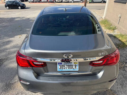 2018 Infiniti Q70 3.7 Luxe