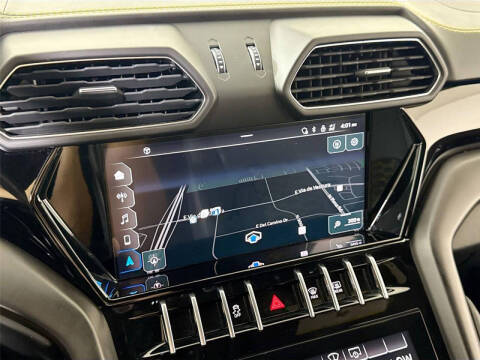 2022 Lamborghini Urus