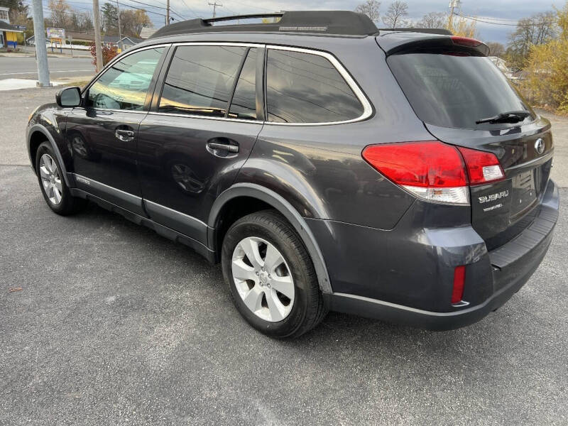 2011 Subaru Outback 2.5i Premium
