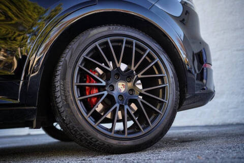 2022 Porsche Cayenne GTS