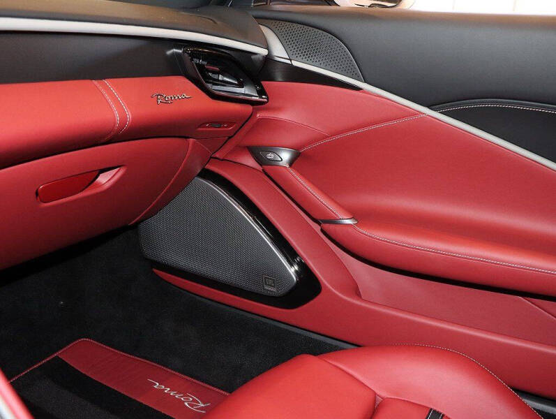 2021 Ferrari Roma