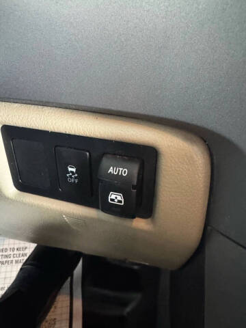 2012 Toyota Sequoia Platinum