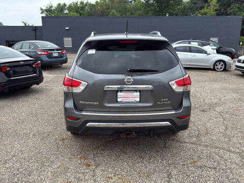 2015 Nissan Pathfinder Platinum