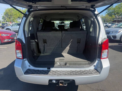 2012 Nissan Pathfinder S