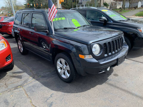 2015 Jeep Patriot for sale at CAR CORNER RETAIL SALES in Manchester CT