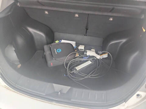 2014 Nissan LEAF SV