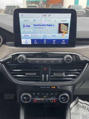 2020 Ford Escape Titanium