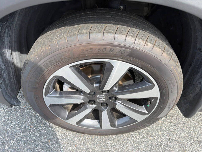 2025 Honda Pilot Touring