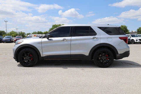 2022 Ford Explorer ST