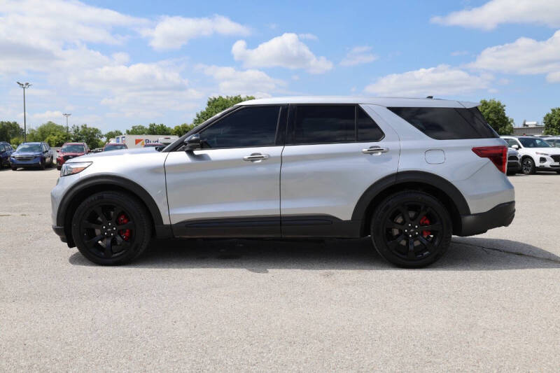2022 Ford Explorer ST