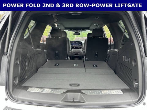 2025 Chevrolet Tahoe RST