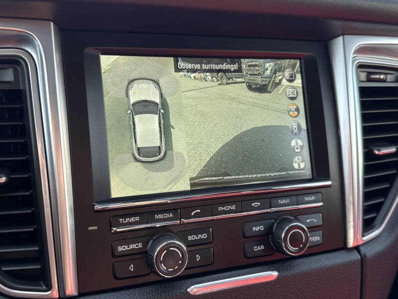 2016 Porsche Macan S