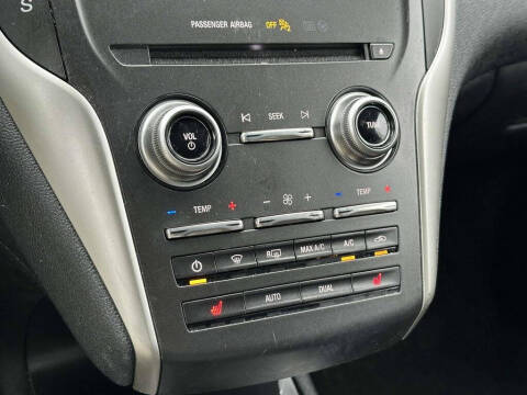 2019 Lincoln MKC Select