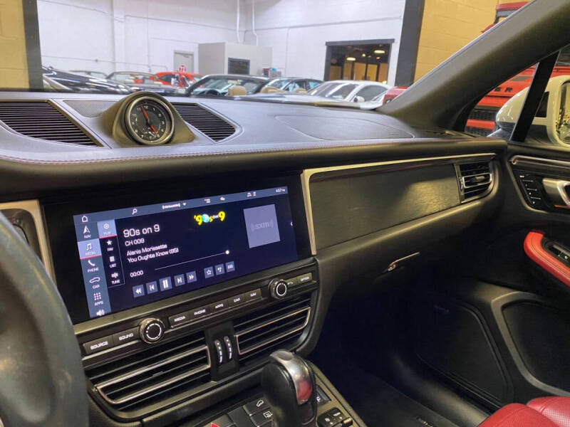 2021 Porsche Macan GTS