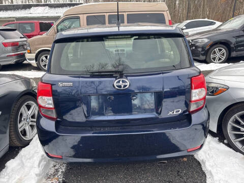 2012 Scion xD