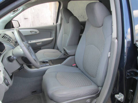 2012 Chevrolet Traverse LS