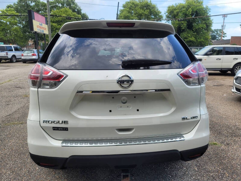 2016 Nissan Rogue SL