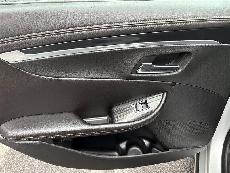 2017 Chevrolet Impala LT