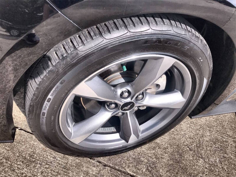 2015 Ford Mustang V6