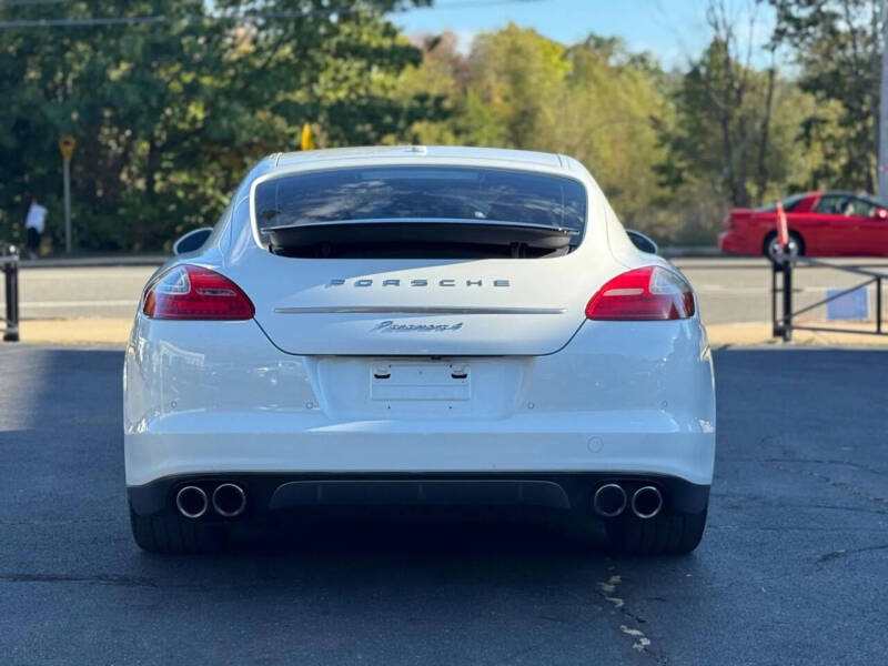 2013 Porsche Panamera