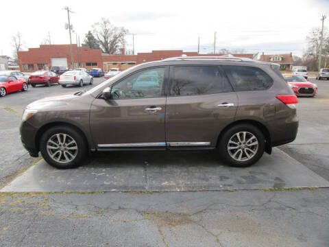 2015 Nissan Pathfinder for sale at Taylorsville Auto Mart in Taylorsville NC