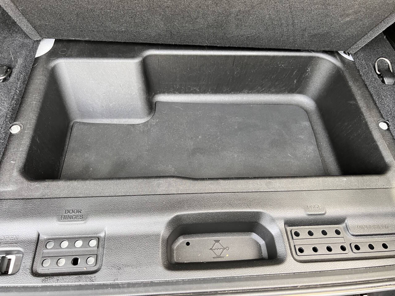 Used Car 2019 Jeep Wrangler Unlimited  Sahara Altitude 4x4 4dr Suv For Sale Under $30,000 In Austin, Texas