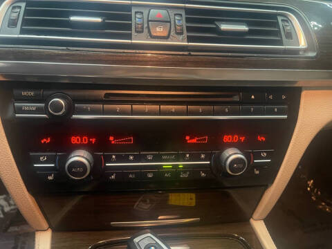 2009 BMW 7 Series 750Li