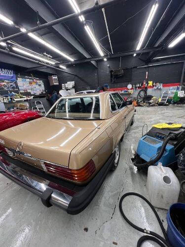 1984 Mercedes-Benz 380-Class 380 SL