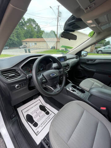 2020 Ford Escape S
