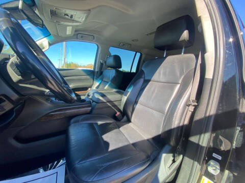 2018 Chevrolet Suburban LT