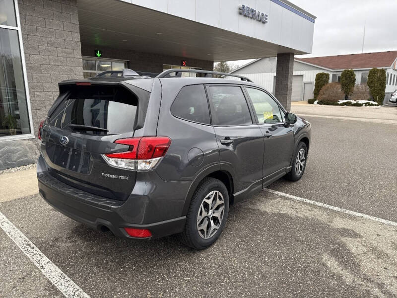 2023 Subaru Forester Premium