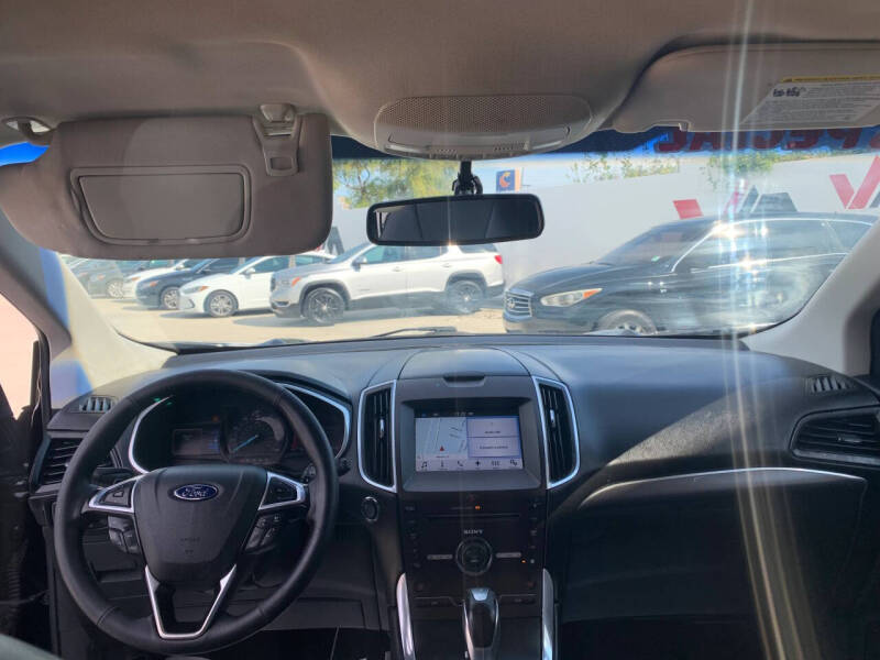 2016 Ford Edge Titanium