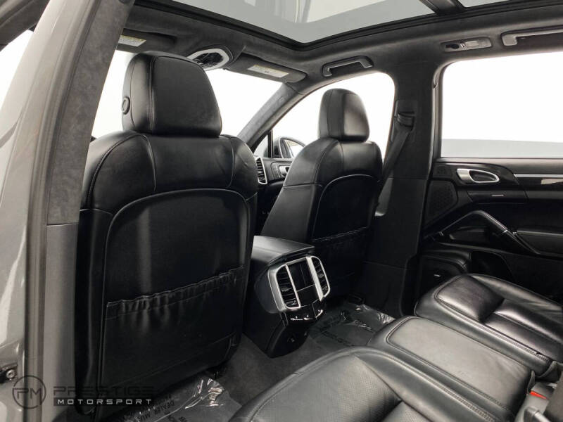 2017 Porsche Cayenne Turbo