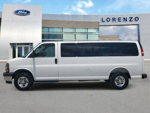 2025 Chevrolet Express LT 3500