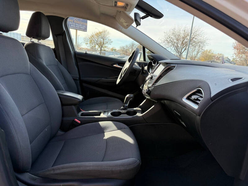 2018 Chevrolet Cruze LT Auto