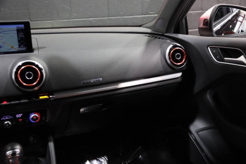 2015 Audi S3 2.0T quattro Prestige