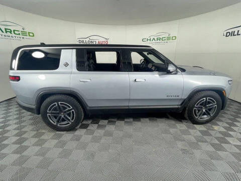 2025 Rivian R1S
