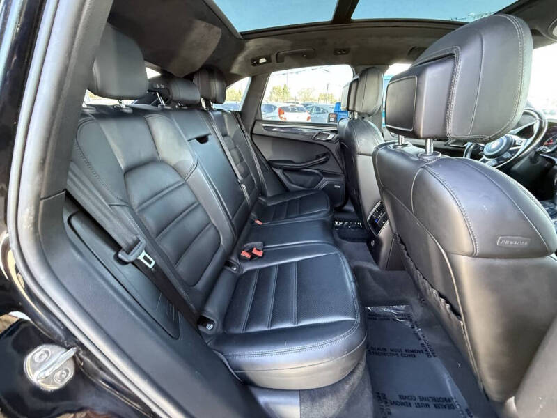 2018 Porsche Macan