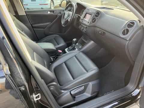 2016 Volkswagen Tiguan 2.0T SE