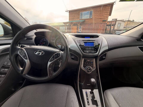 2013 Hyundai Elantra Limited